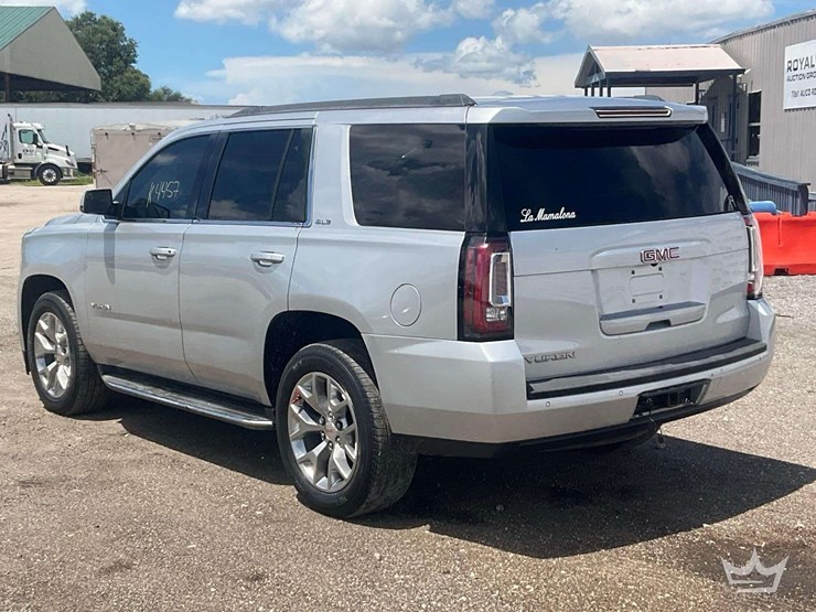 2015-gmc-yukon-image-4