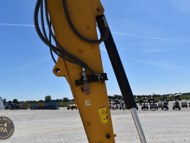 2022-caterpillar-308-cr-image-29