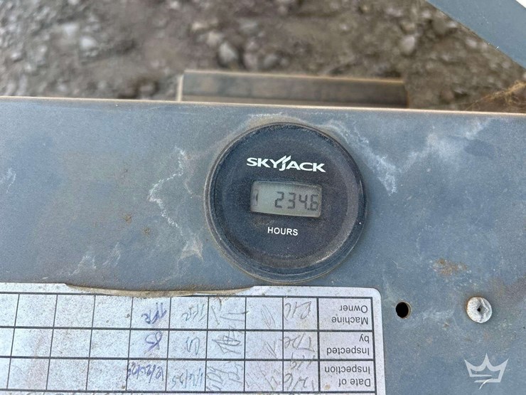 2018-skyjack-sj4632-32ft.-electric-scissor-lift-image-6