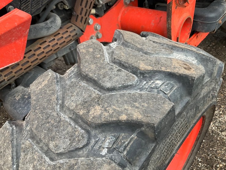 2018-kubota-la805-image-22