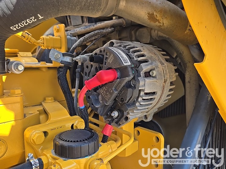 2014-deere-310k-ep-image-47