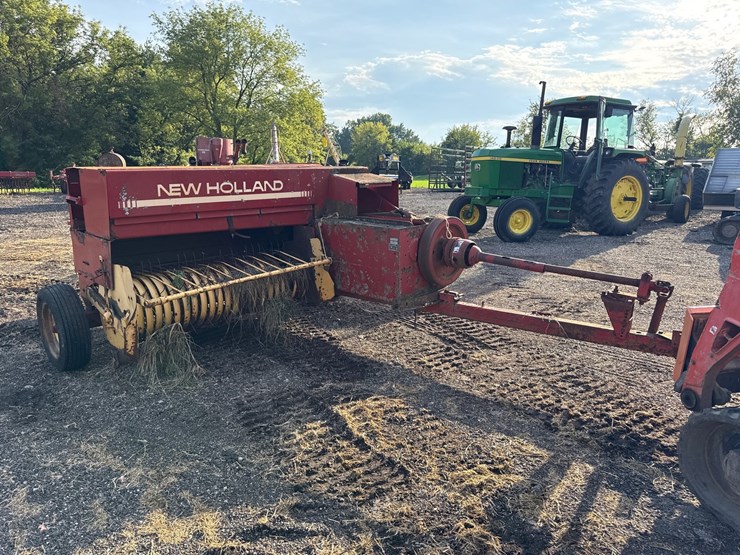 new-holland-316-image-1