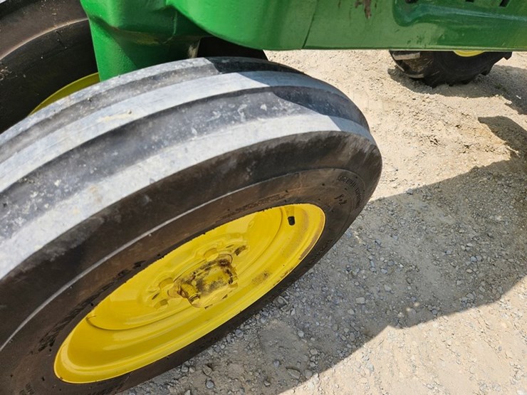 john-deere-b-image-53