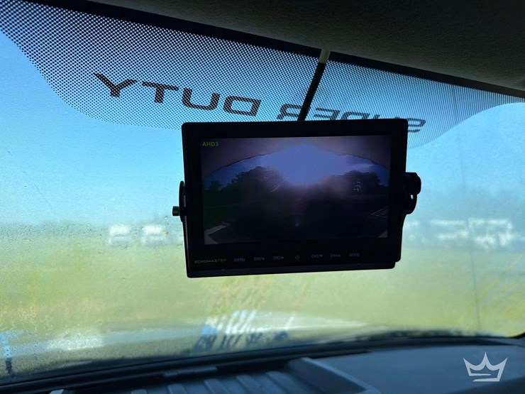 2016-ford-f550-image-11