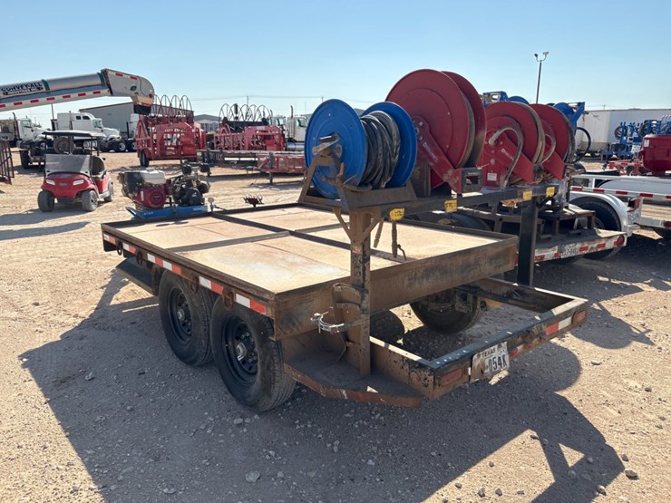 2018-sage-oil-vac-12’-x-88”-t/a-bumper-pull-lube-trailer-image-3