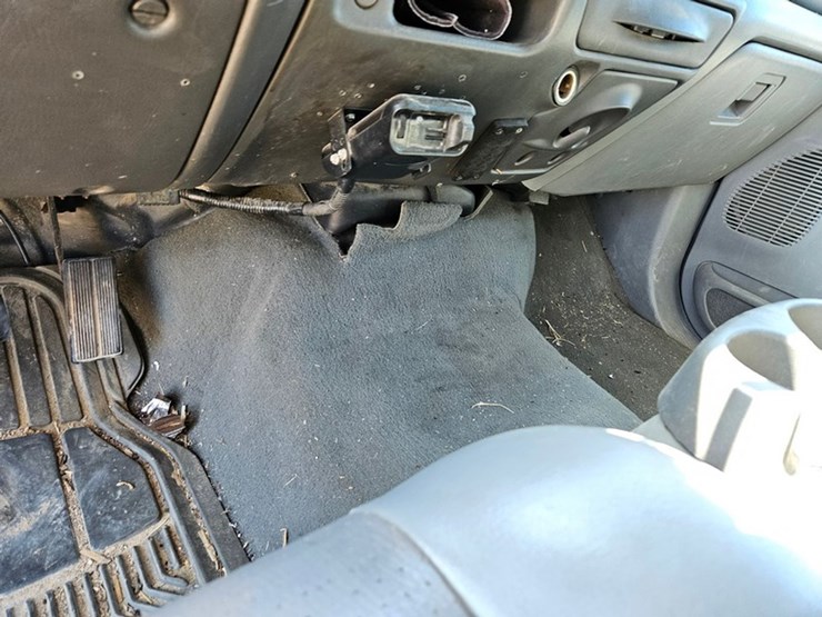 2003-ford-f350-image-38