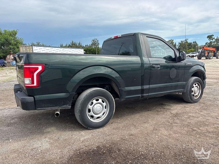 2017-ford-f150-image-3