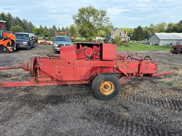 new-holland-316-image-5