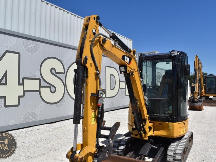 2019-caterpillar-303e-cr-image-15
