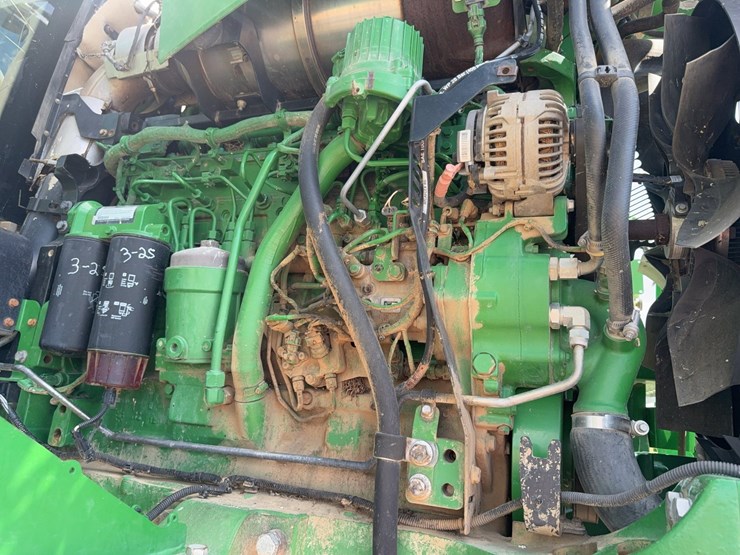 2016-john-deere-r4038-image-23
