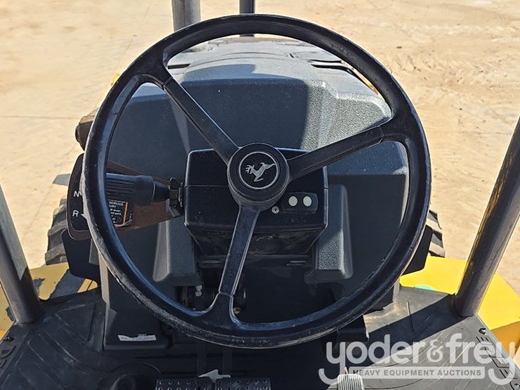 2014-deere-310k-ep-image-58