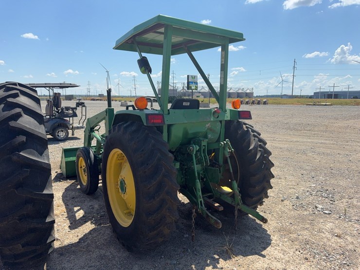 1992-john-deere-1070-image-4