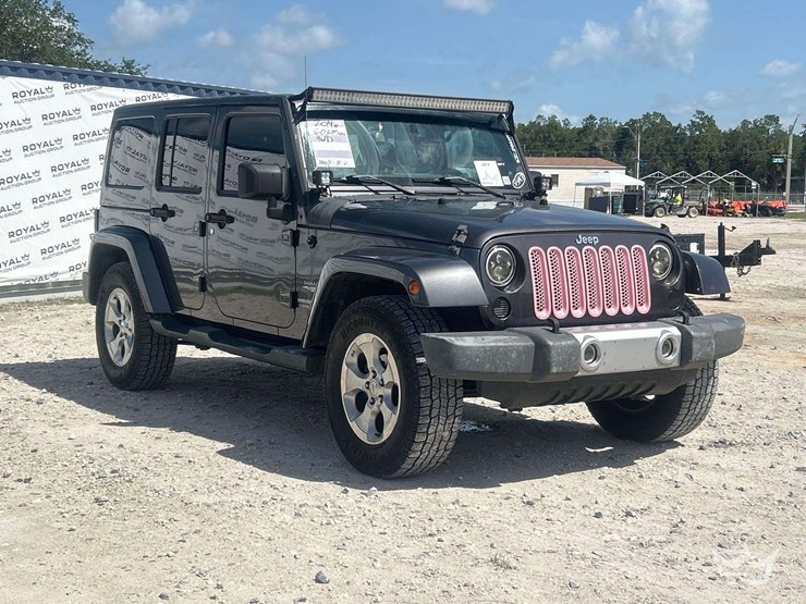 2014-jeep-wrangler-image-2