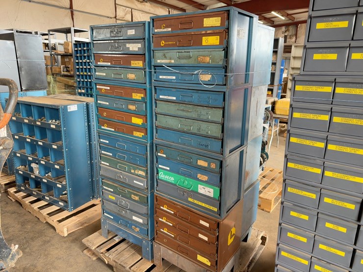quantity-of-hardware-and-supplies-drawers-image-1