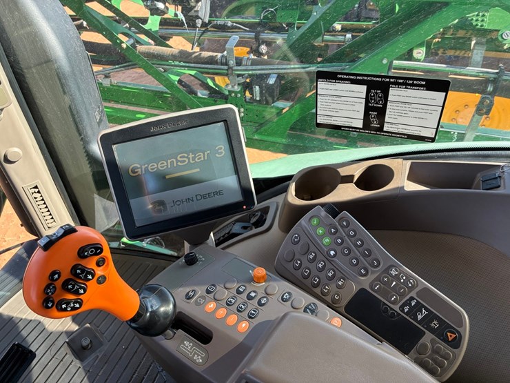 john-deere-r4030-image-13