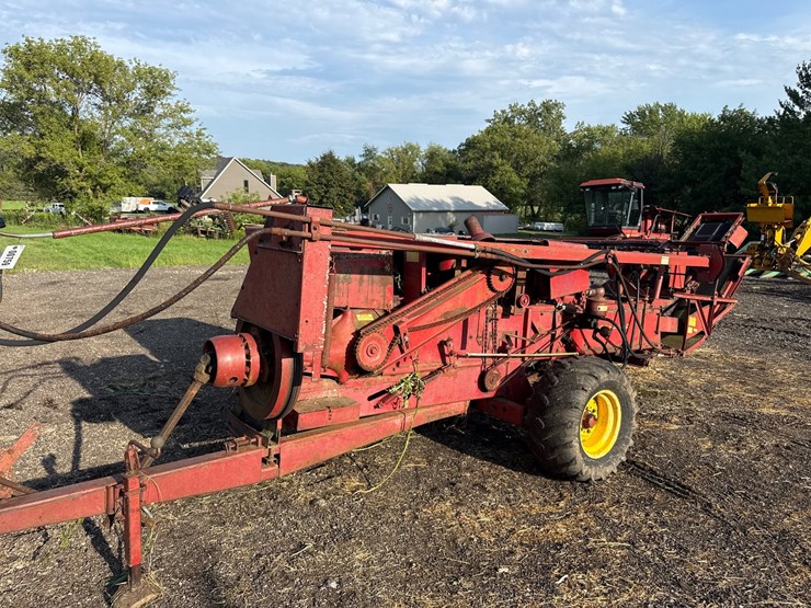 new-holland-278-image-7