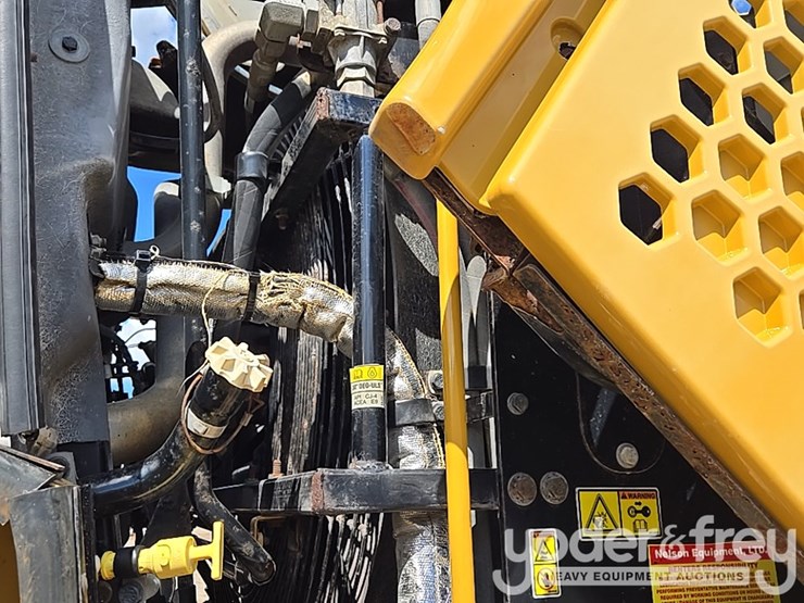 2015-caterpillar-966m-image-61
