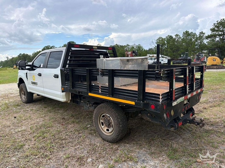 2019-ford-f250-image-4