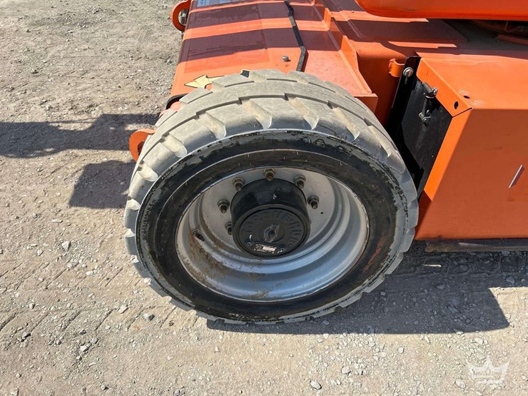 2016-jlg-e450aj-image-19