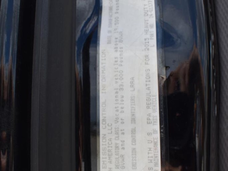 2015-freightliner-business-class-m2-106-image-36