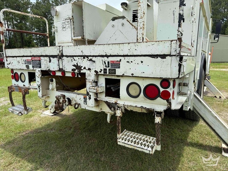 2009-international-durastar-4400-image-31