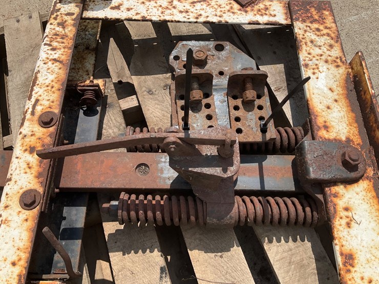 #5056-•-lincoln-10-ton-floor-jack-&-dmi-spring-loaded-pickup-bumper-image-20