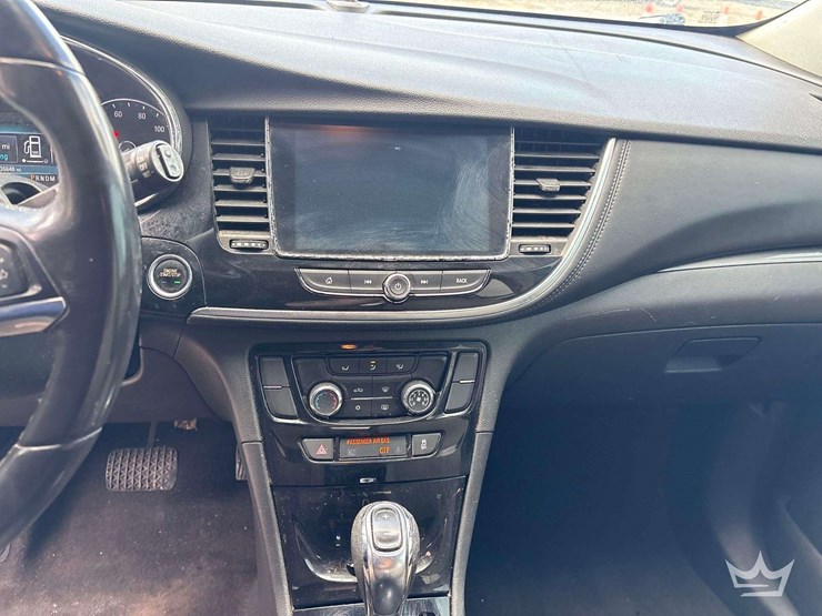 2017-buick-encore-image-14