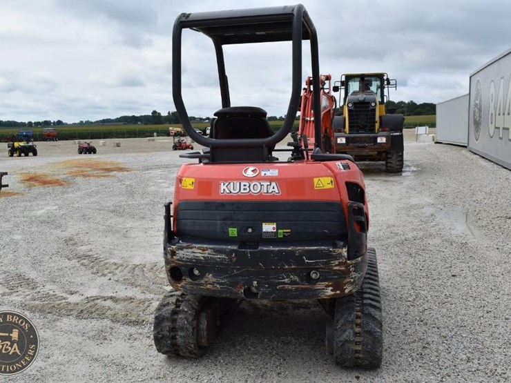 2020-kubota-kx71-3-image-12