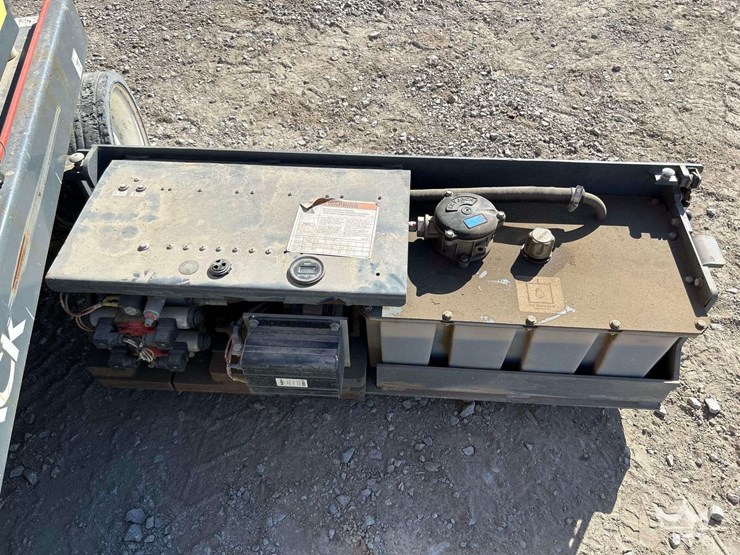 2019-skyjack-sj4632-32ft.-electric-scissor-lift-image-9