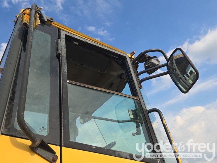 komatsu-wa150-6-image-55