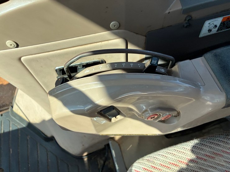 kubota-m135xdtc-image-15