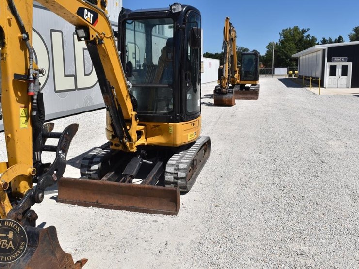 2019-caterpillar-303e-cr-image-16