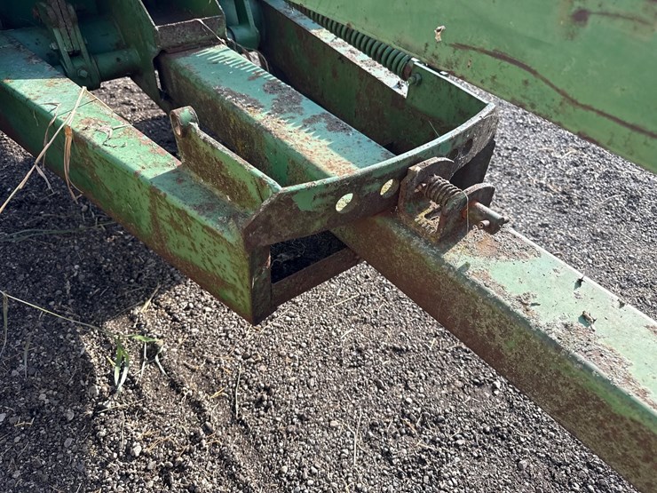 john-deere-3800-image-14