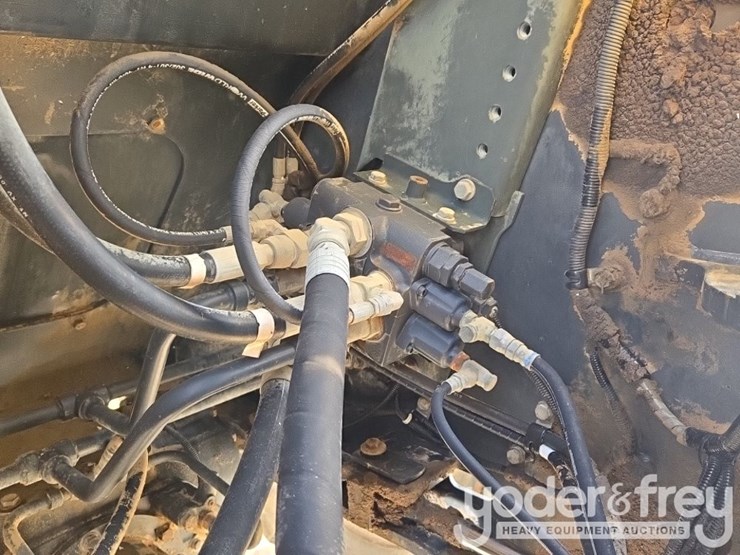 komatsu-wa150-6-image-34