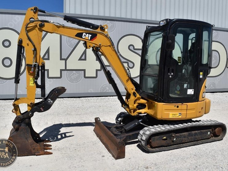 2019-caterpillar-303e-cr-image-2