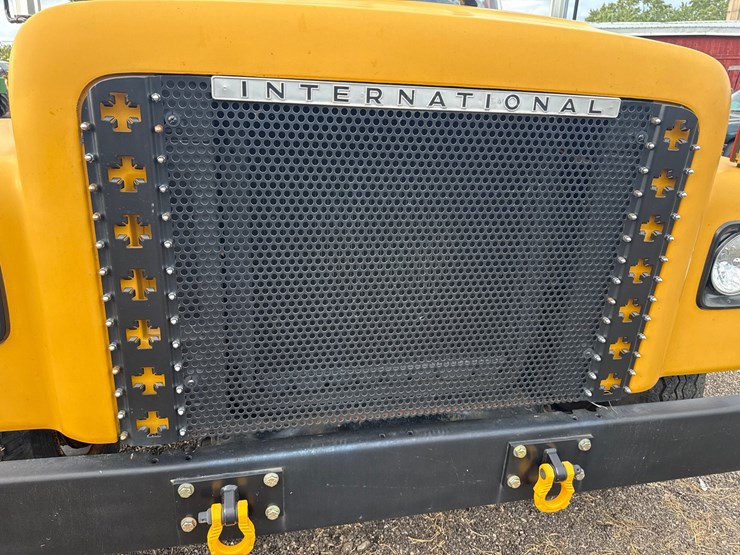 #760-•-1972-international-harvester-custom-truck-image-8