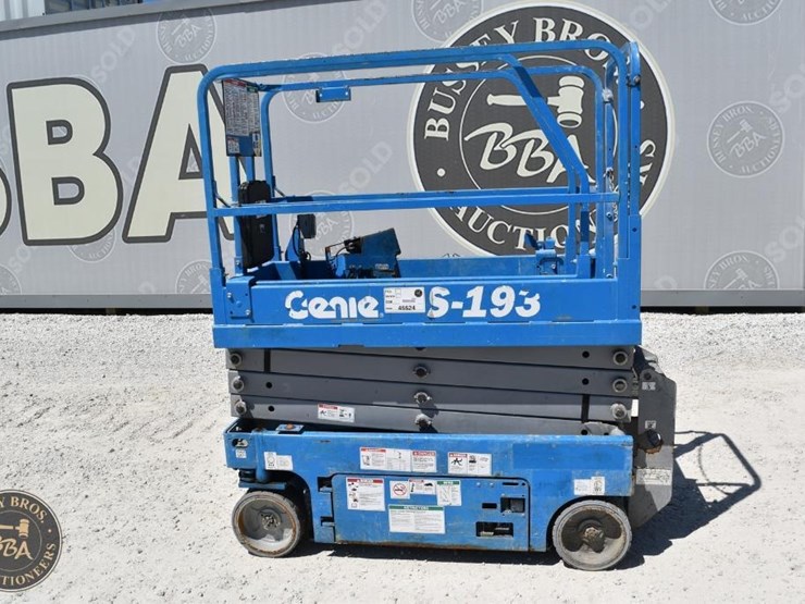 2018-genie-gs1930-image-2