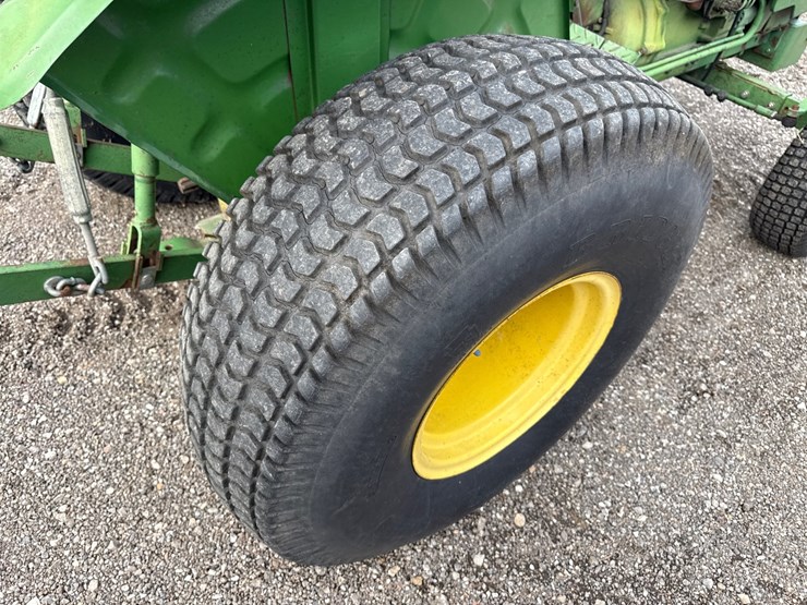 john-deere-850-image-11