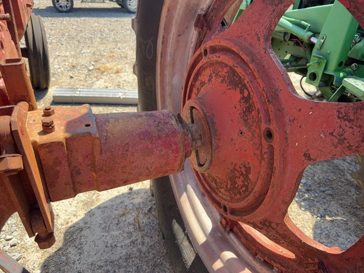 #45331-•-1957-farmall-450-tractor-933-inv#45331-image-13