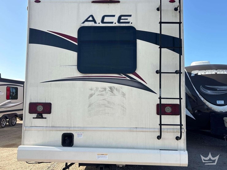 2020-ford-f53-thor-ace-32.3-33.5ft-class-a-motorhome-image-9