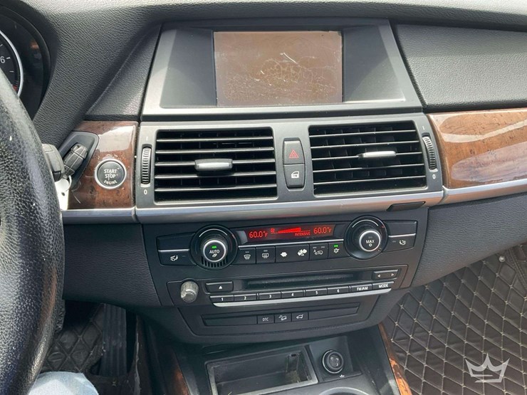 2009-bmw-x5-image-18