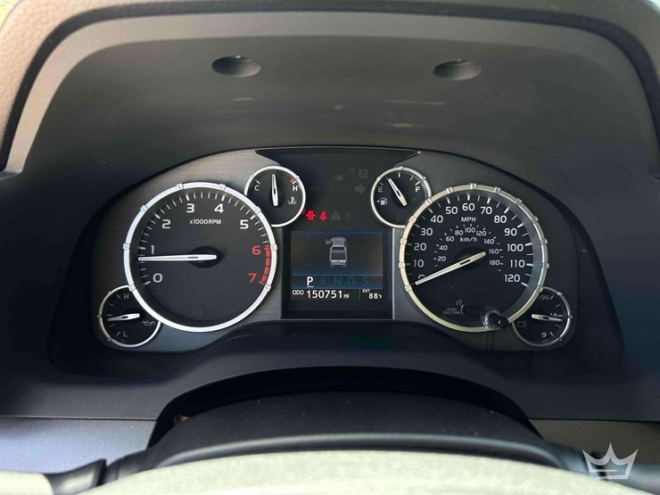 2016-toyota-tundra-image-17