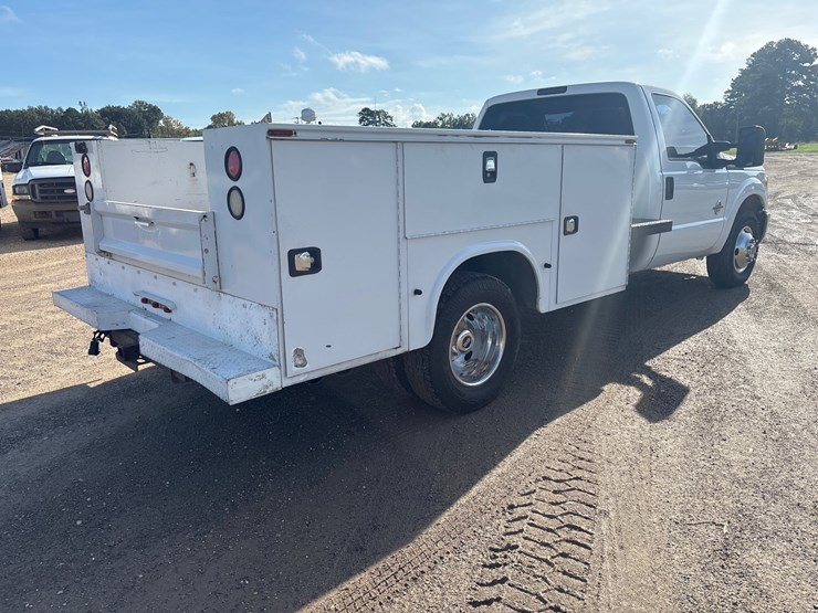 2015-ford-f350-image-3
