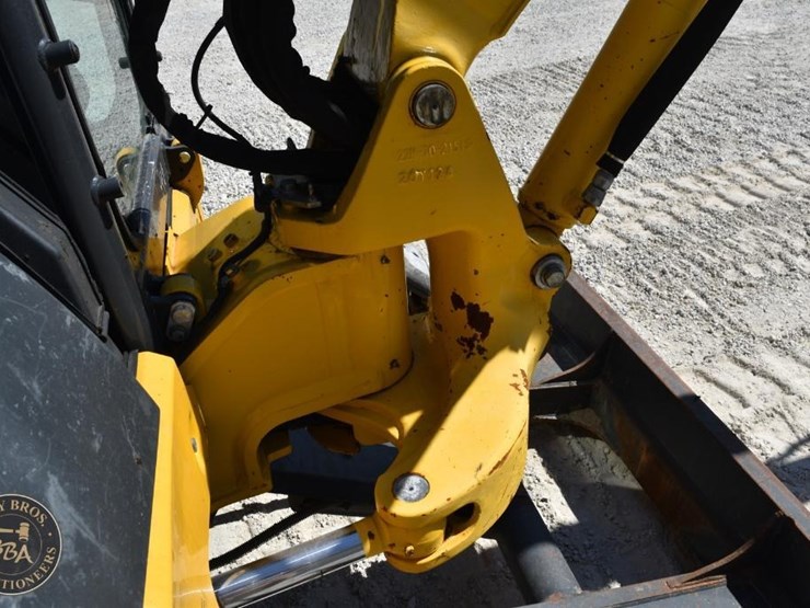 komatsu-pc45mr-5-image-44