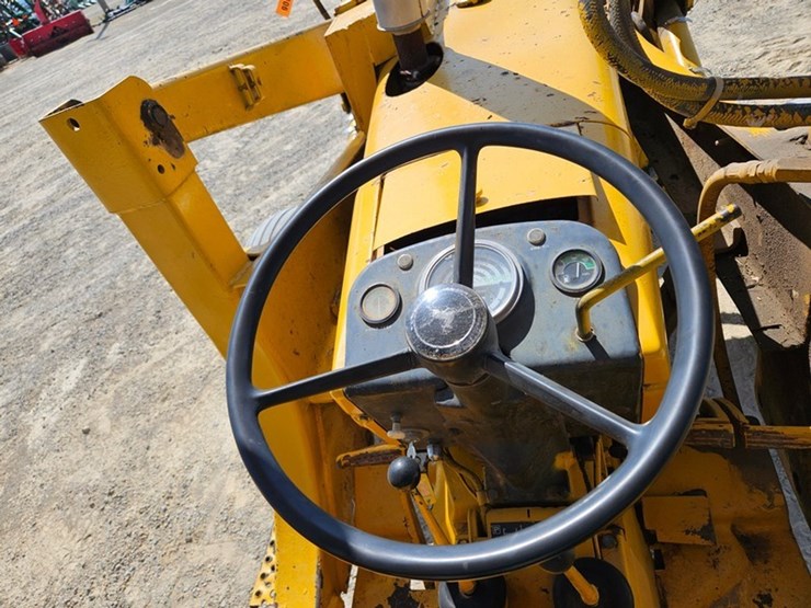 john-deere-301-image-34