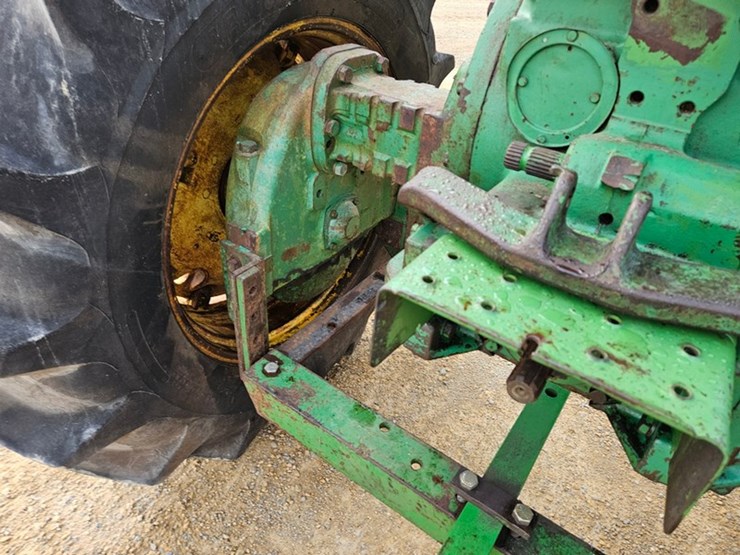 john-deere-4020-image-23