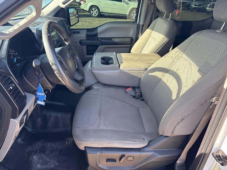 2018-ford-f150-image-21