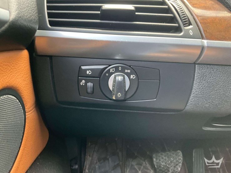 2009-bmw-x5-image-15