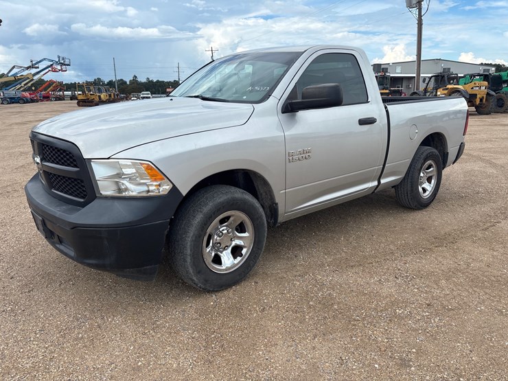 2013-dodge-ram-1500-image-1