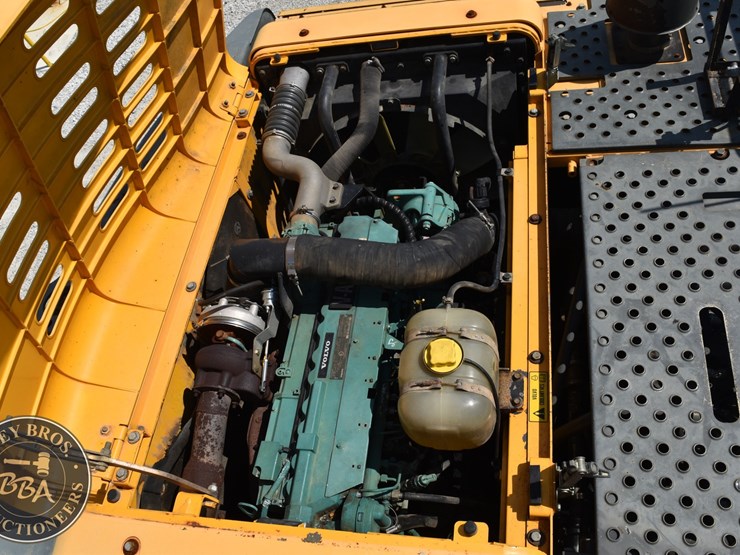 2008-volvo-ec240cl-image-39
